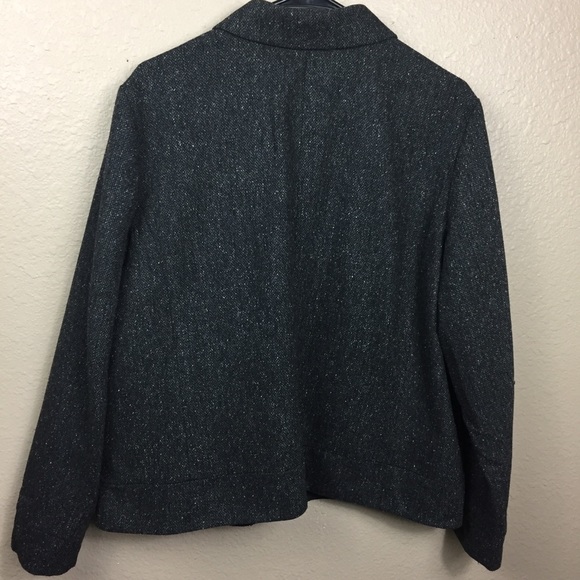 Eddie Bauer zip up jacket size extra large - Picture 6 of 8